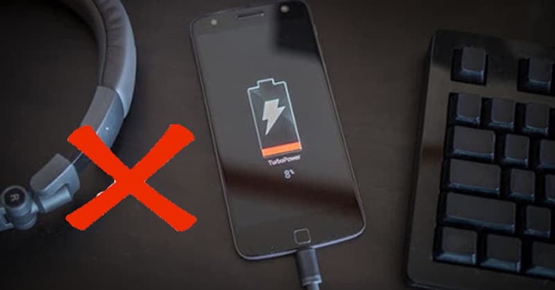 Dịch vụ sửa chữa điện thoại không sạc vào pin iPhone Samsung Vivo Xiaomi uy tín lấy liền giá rẻ tphcm