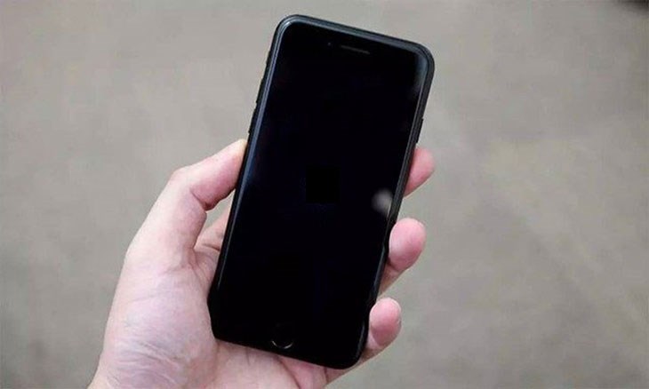 Những lưu ý khi sử dụng iPhone có màn hình bị hở sáng