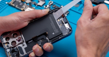 Thay Pin iPhone Có Ảnh Hưởng Đến Hiệu Suất Máy Không?